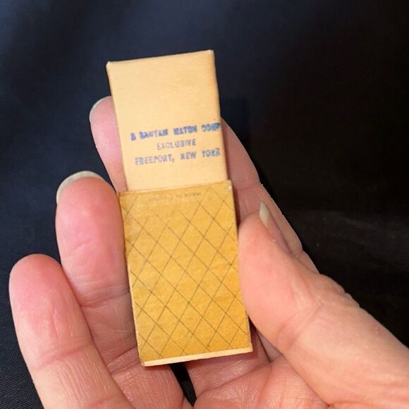 Vintage RARE Blue and White Grecian Match box from Bantam Match Corp. as new - Picture 6 of 10